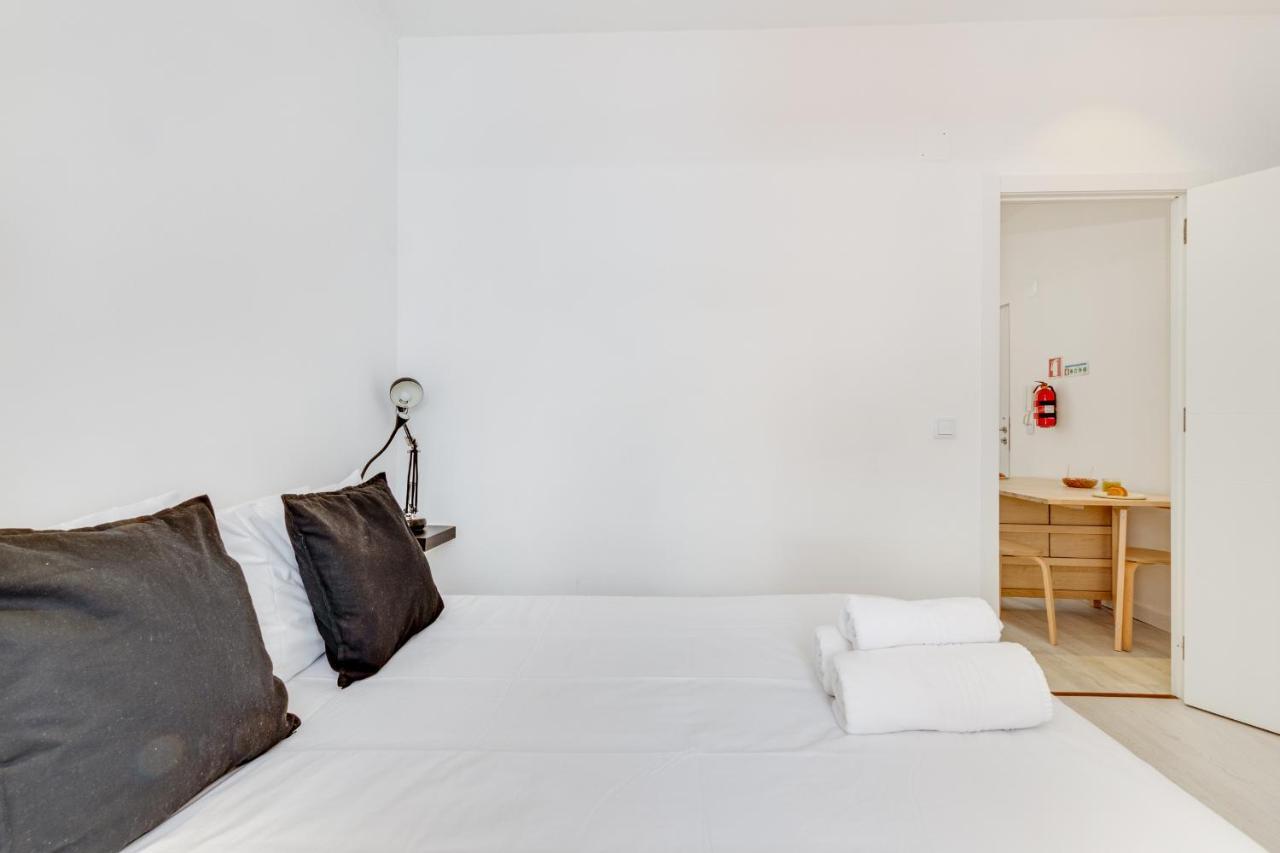 Alcantara Charm 3Br Apartments Лиссабон Экстерьер фото