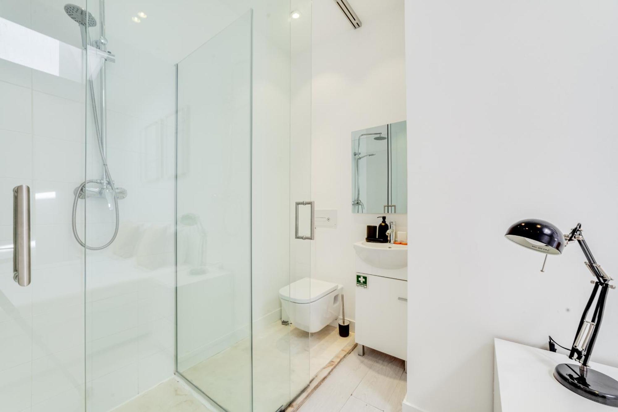 Alcantara Charm 3Br Apartments Лиссабон Экстерьер фото